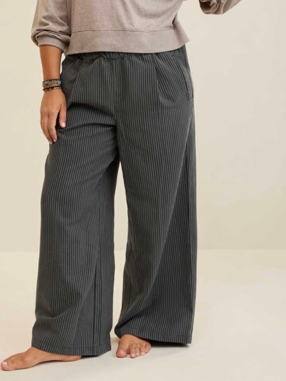 Aerie Wide Leg Pinstripe Pants in Charcoal Gray